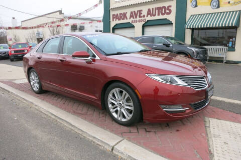 2014 Lincoln MKZ for sale at PARK AVENUE AUTOS in Collingswood NJ