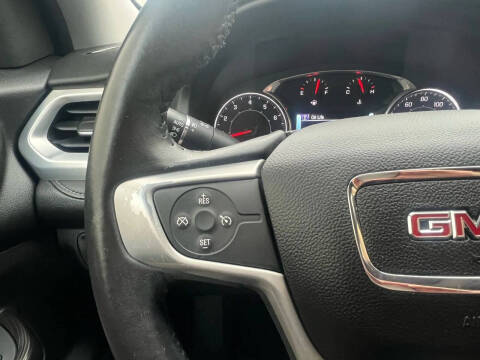 2017 GMC Acadia SLT-1