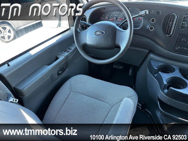 2008 Ford E-Series E-350 SD XLT