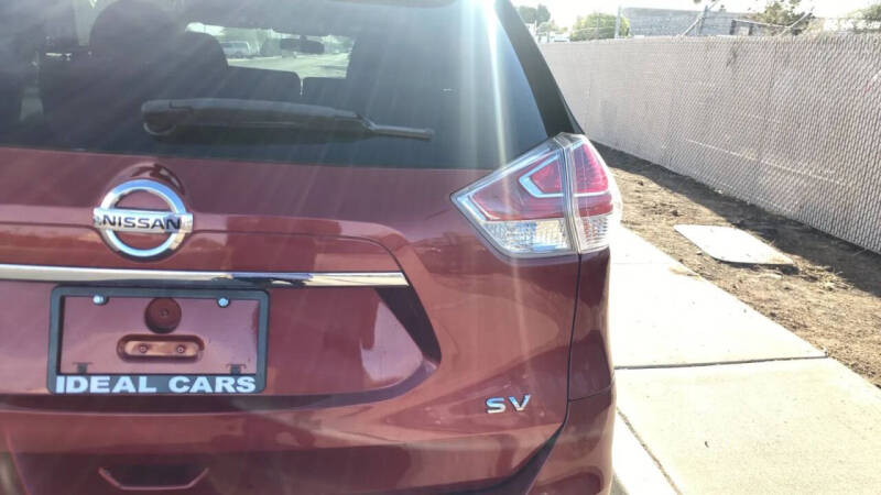 2016 Nissan Rogue SV