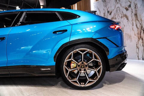 2023 Lamborghini Urus Performante