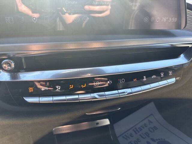 2023 Cadillac LYRIQ Luxury