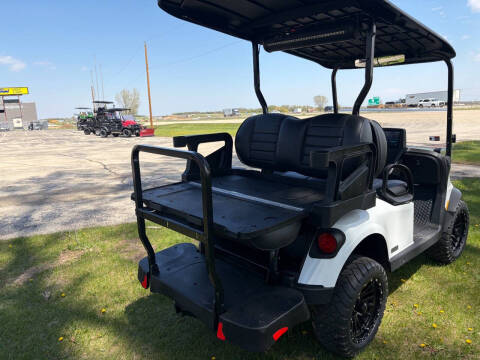 2026 E-Z-GO RXV 4