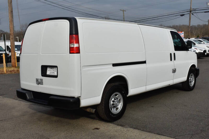 2015 Chevrolet Express Cargo Work Van photo 5