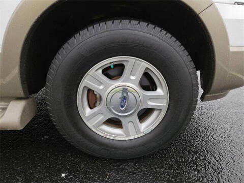 2004 Ford Expedition Eddie Bauer