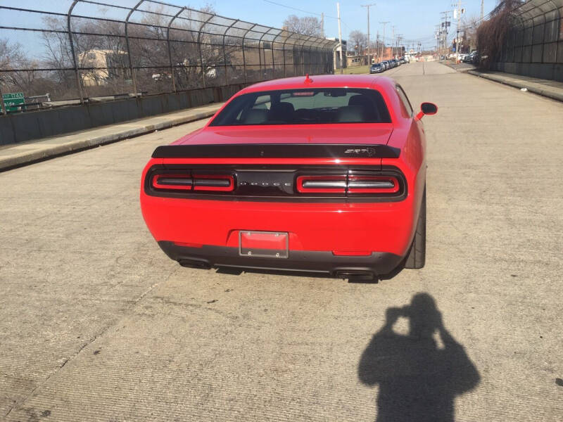 2020 Dodge Challenger SRT photo 19