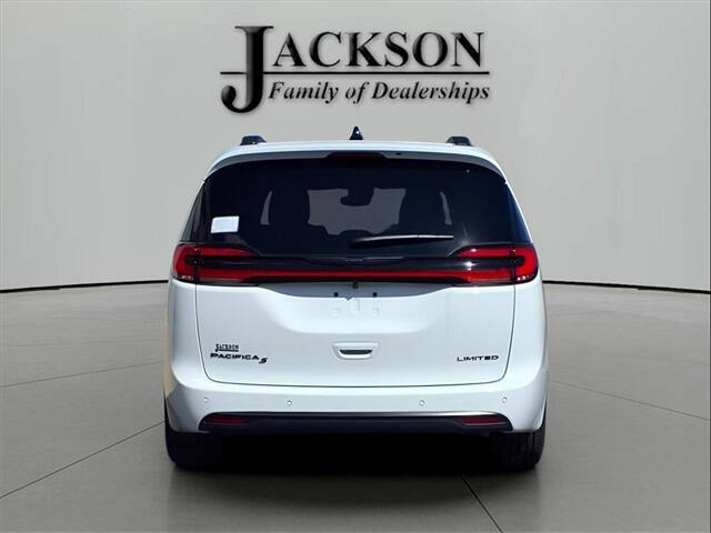 2026 Chrysler Pacifica Limited