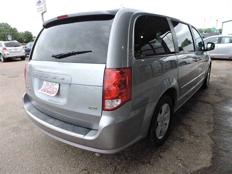 2014 Dodge Grand Caravan SE