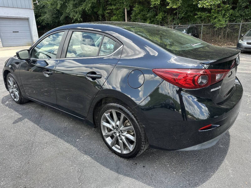2018 Mazda MAZDA3 Touring