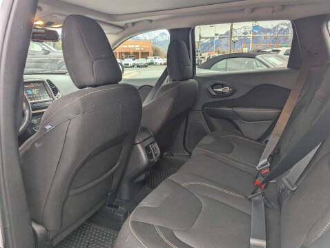 2016 Jeep Cherokee Latitude Altitude