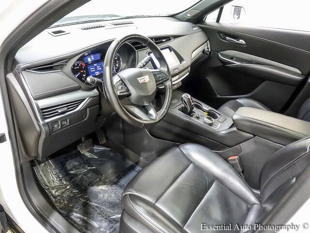 2019 Cadillac XT4 Premium Luxury