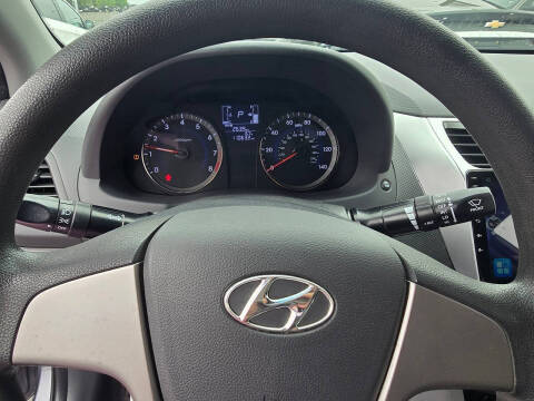 2017 Hyundai Accent Value Edition