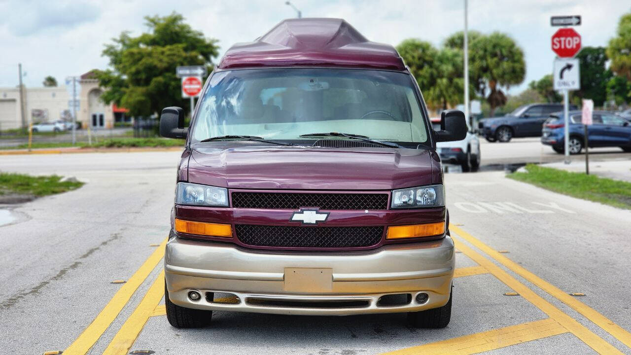 2004 Chevrolet Express  - $13,900