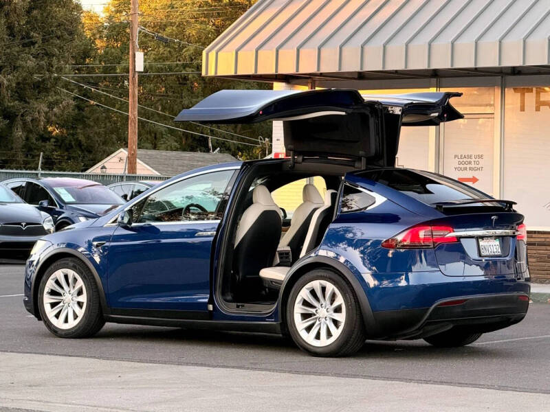 2020 Tesla Model X