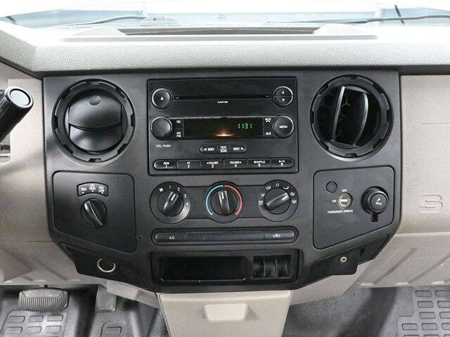 2008 Ford F-350 Super Duty XL