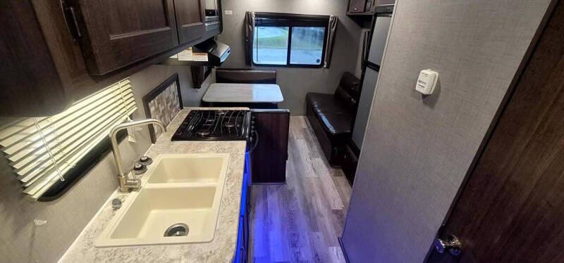 2018 Crossroads RV Zinger  for sale at Yep Cars in Dothan, AL