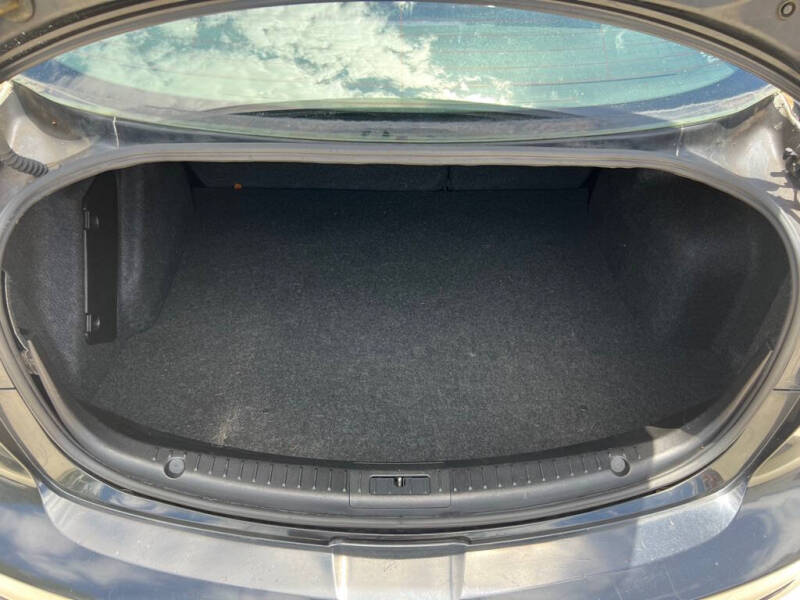 2013 Mazda MAZDA3 i SV