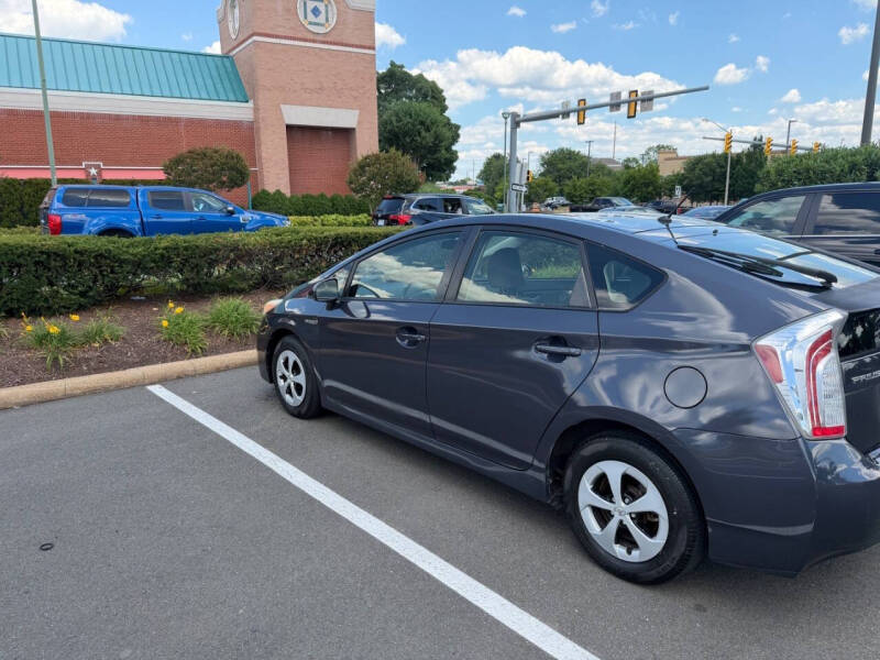 2013 Toyota Prius Two