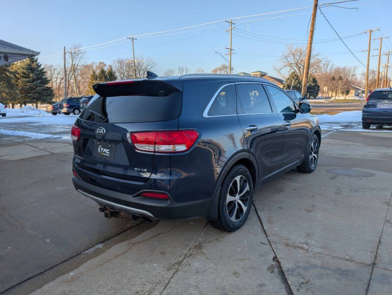 2016 Kia Sorento EX V6