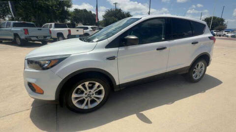 2019 Ford Escape S