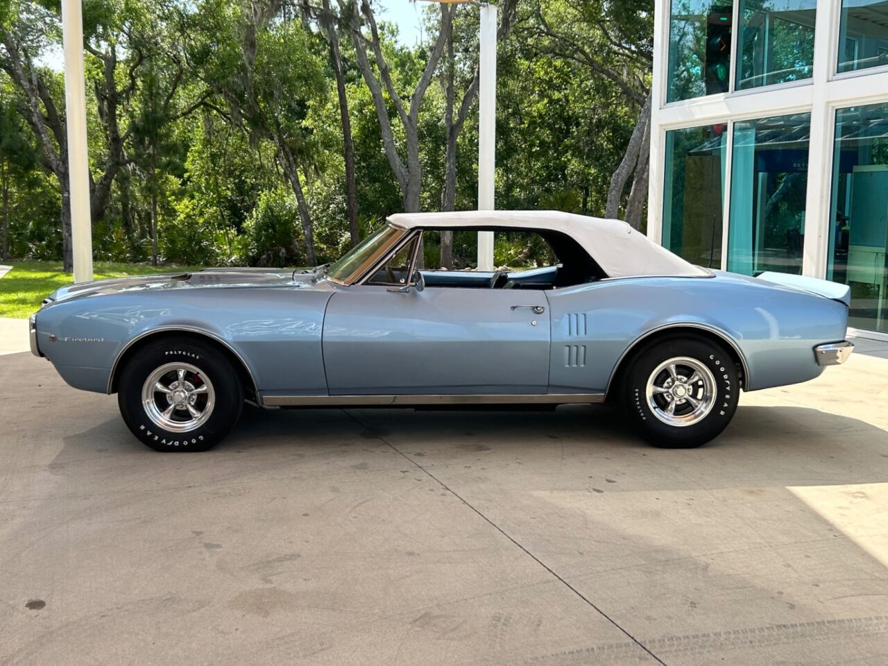 1967 Pontiac Firebird 12