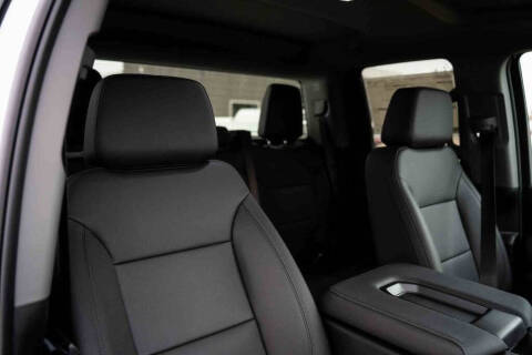 2025 GMC Sierra 2500HD Pro