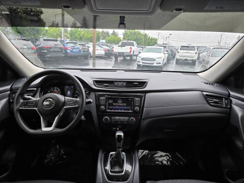 2018 Nissan Rogue
