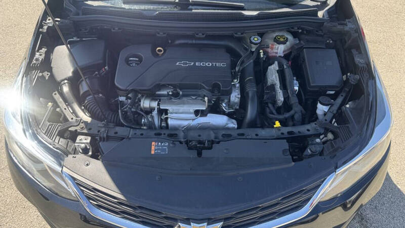 2017 Chevrolet Cruze LT Auto