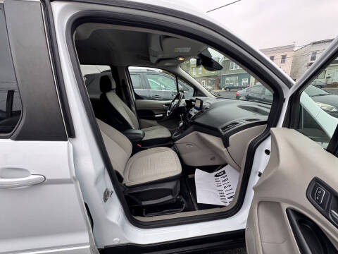 2020 Ford Transit Connect XLT