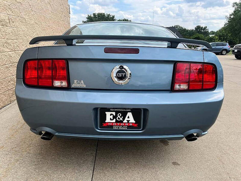 2005 Ford Mustang