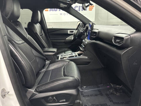 2020 Ford Explorer ST