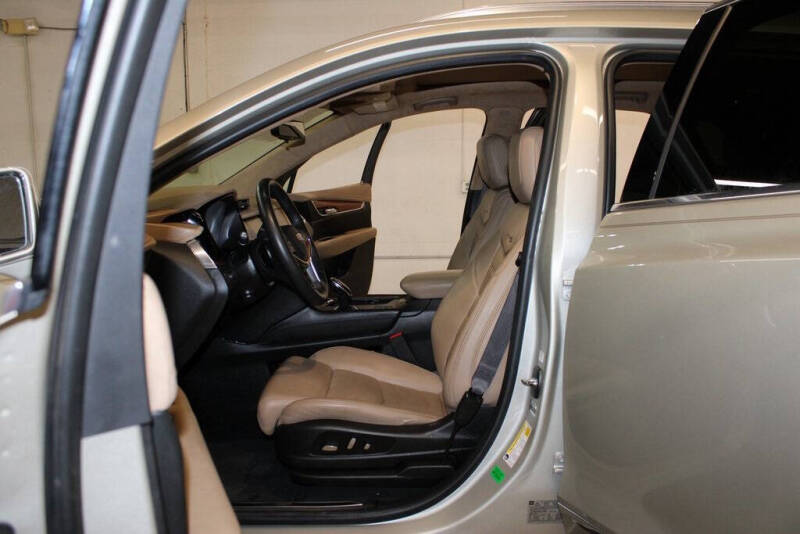 2017 Cadillac XT5 Platinum