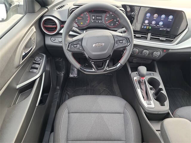 2026 Chevrolet Trax RS