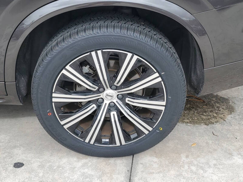 2024 Volvo XC90 B5 Core Bright Theme