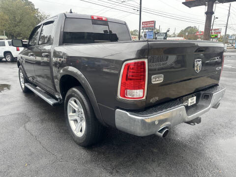 2015 RAM 1500 Laramie Limited