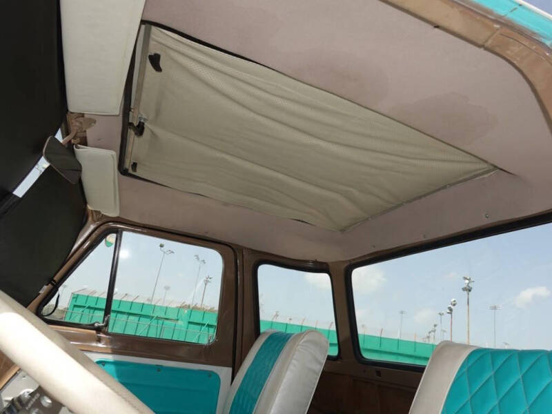 1965 Ford E-100