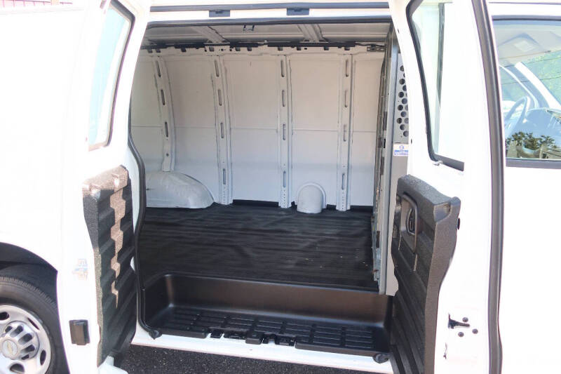 2011 Chevrolet Express 3500