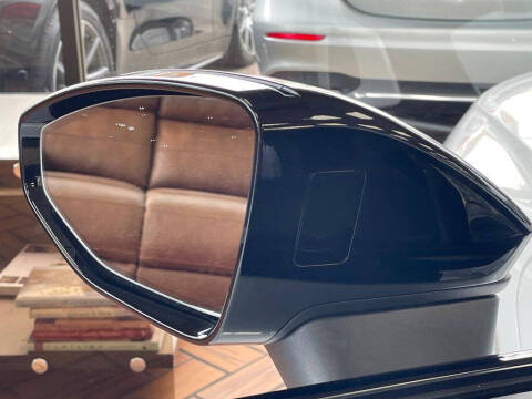 2023 Audi e-tron GT quattro Premium Plus