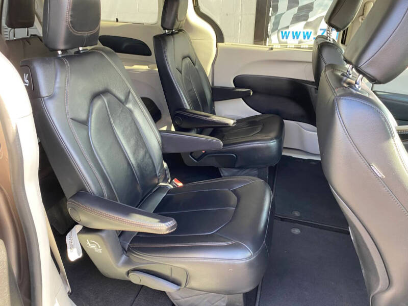 2017 Chrysler Pacifica