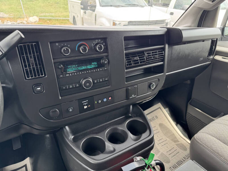 2021 Chevrolet Express 2500