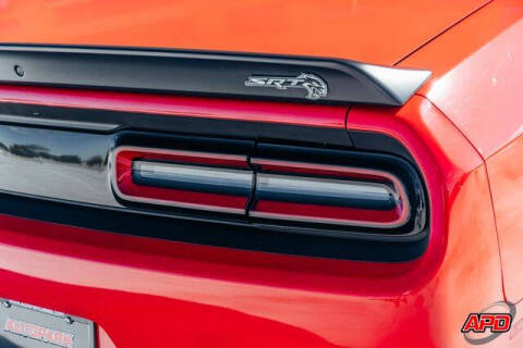 2016 Dodge Challenger SRT Hellcat