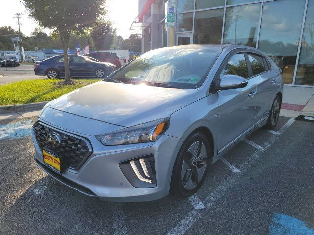 2020 Hyundai IONIQ Limited's photo