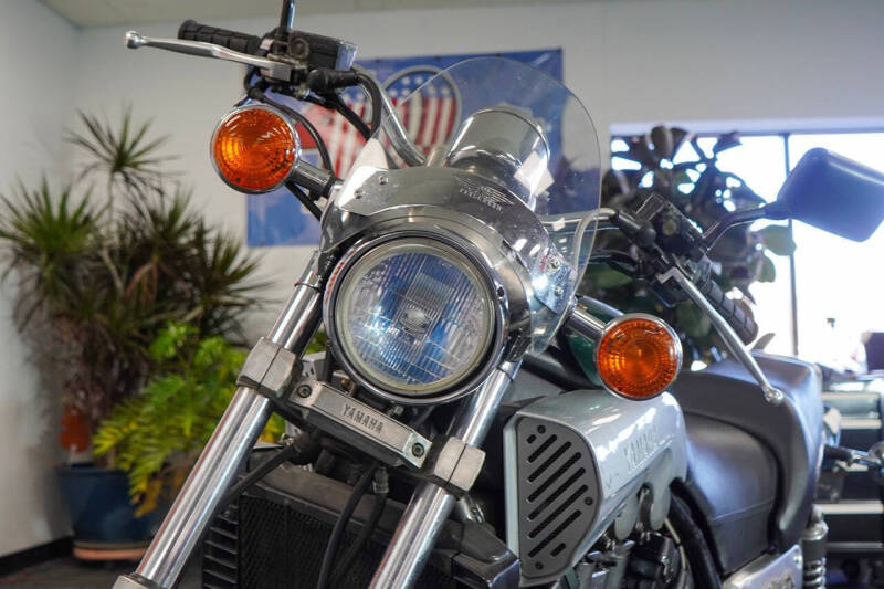 1986 Yamaha VMAX