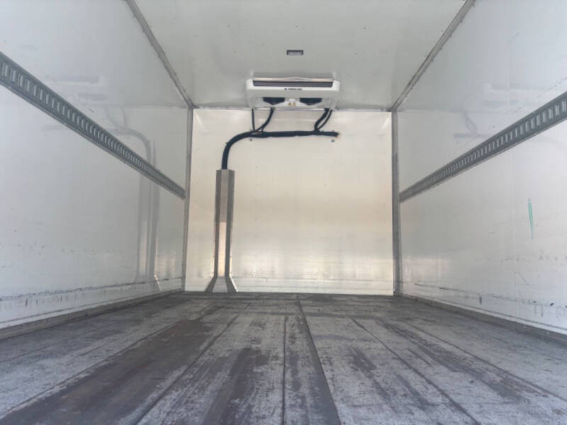 2024 Chevrolet Express Reefer Van