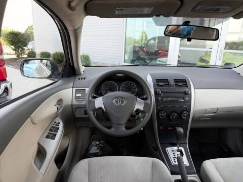 2010 Toyota Corolla LE