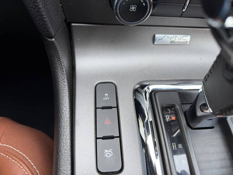 2012 Ford Mustang V6 Premium