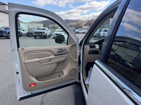 2013 Cadillac Escalade Premium