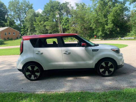 2017 Kia Soul +