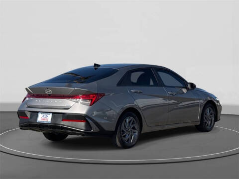 2024 Hyundai Elantra Hybrid Blue
