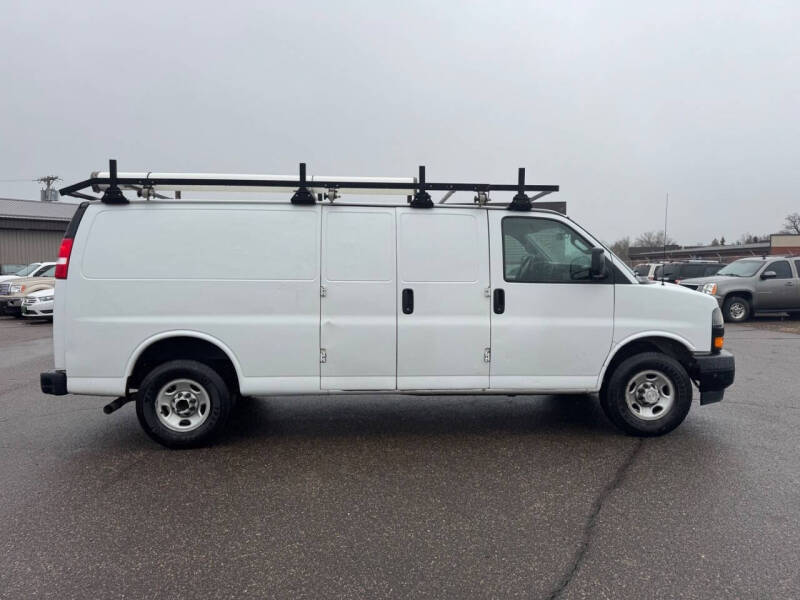 2020 Chevrolet Express 2500
